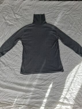 Vintage - Variations - Gray Turtleneck Long Sleeve Top - Medium